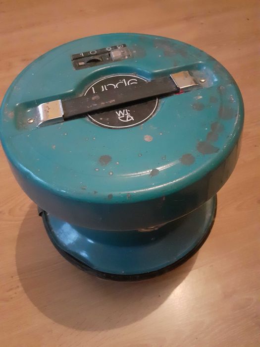 Stary odkurzacz antyk