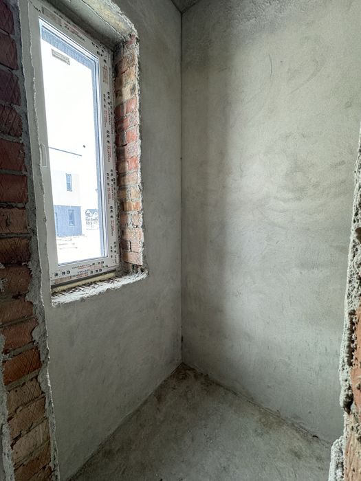 Продаж Таунхауса 140 м2 з гаражем, комунікаціями та закритими дворами!