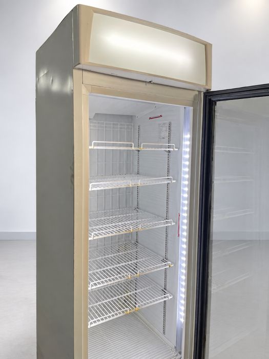 Vitrine expositora vertical