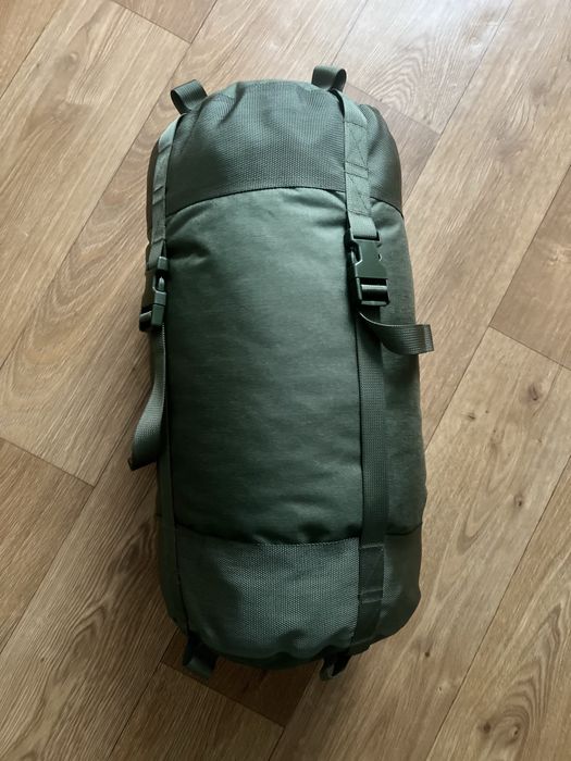 Австрійський зимовий  спальний мішок CARINTHIA Оригінал