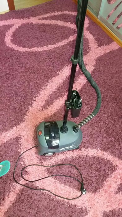 Вертикальний паровий утюг