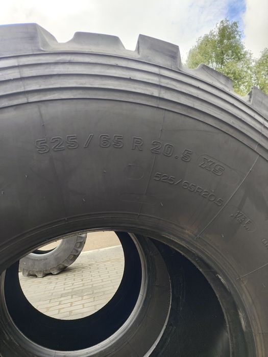 Para opon 525/65R20.5 173F 20PR MICHELIN X