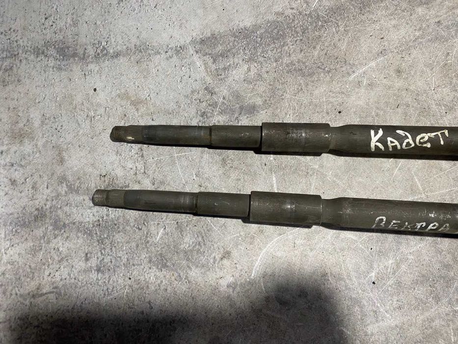 Рульовий вал колонки Opel Vectra A  Kadett E