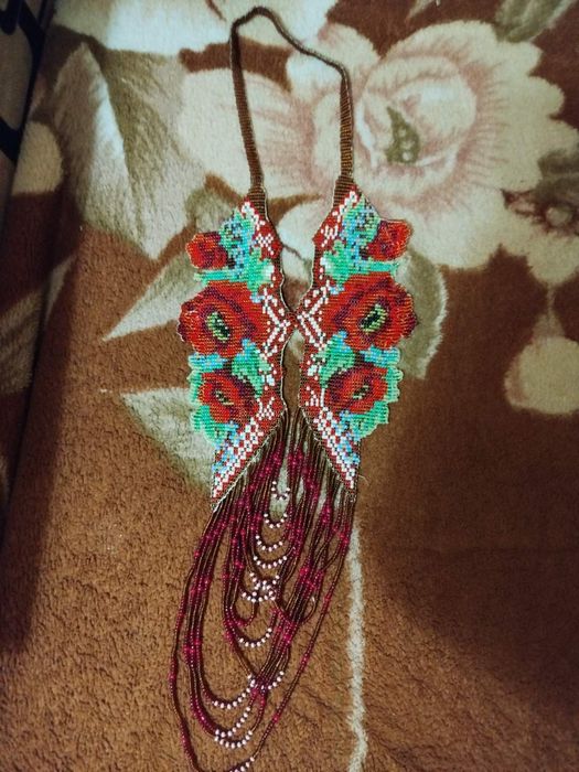 Гердан з чеського бісеру, ручна робота