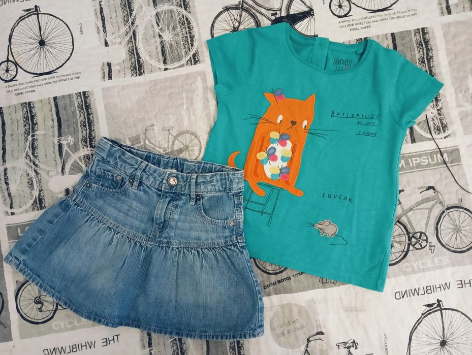 Bluzeczka Next plus spódniczka Hello Kitty 110 cm