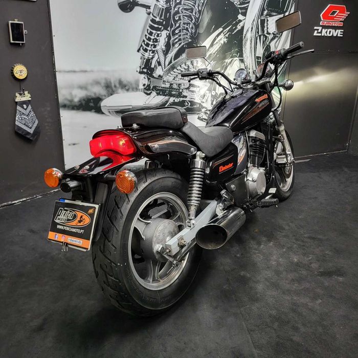 Kawasaki Eliminator 250