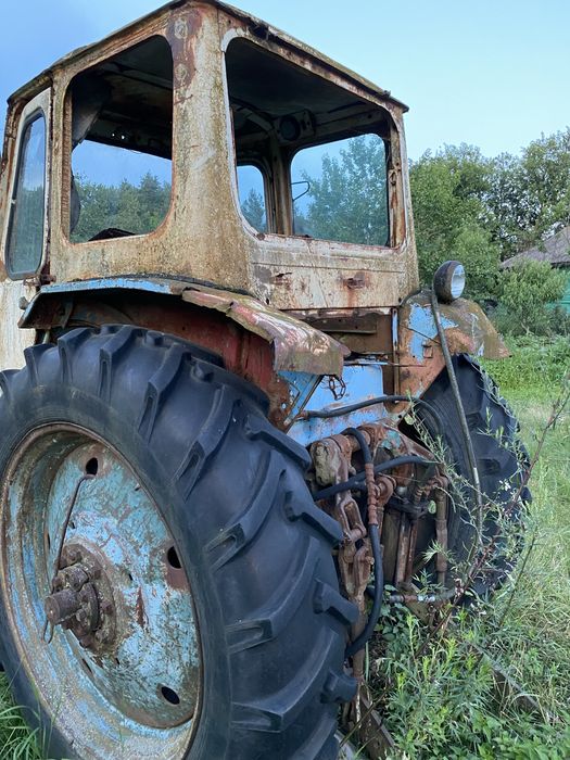 Трактор городнянський район с.Лашуки