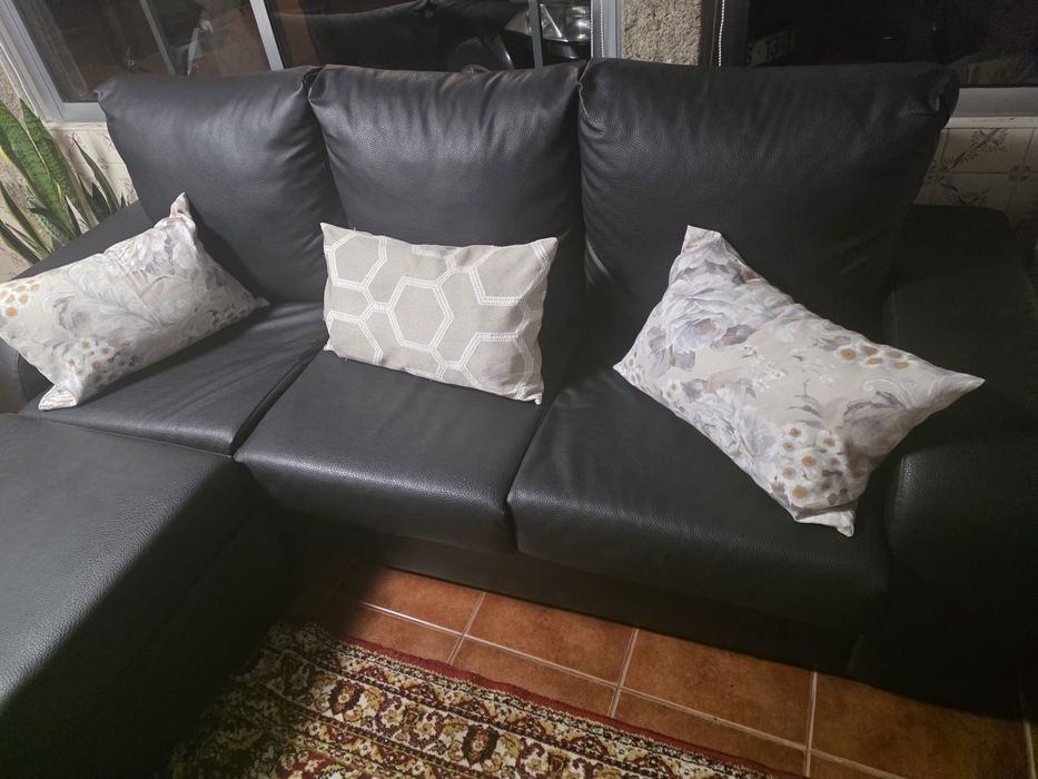 Sofá 3 lugares c/ chaise long