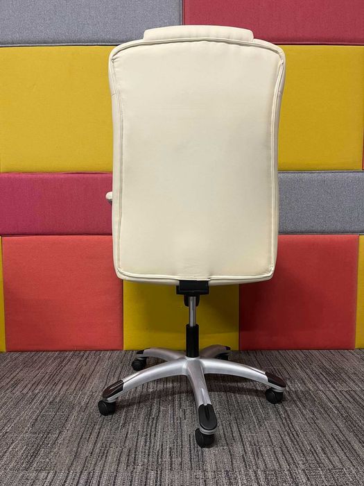 NOWY Fotel biurowy obrotowy HJH Office Embassy 200 okazja!