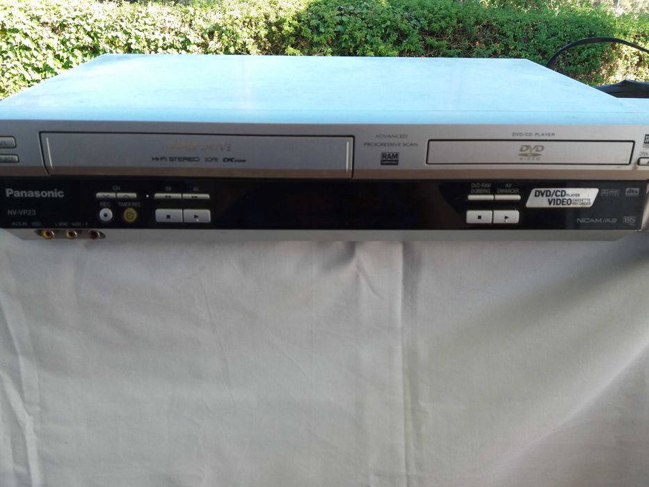 DVD and CD Players for Repair, DVD Players, CD Players, Cameras64309721343233123