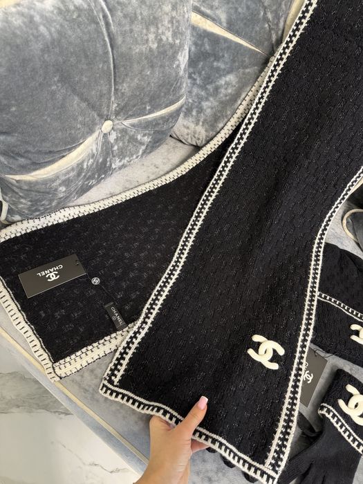 Набор Chanel шапка шарф перчатки