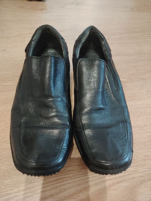 Sapatos homem pretos