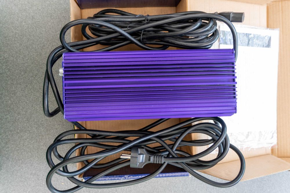 Zasilacz LUMATEK 600W 240V