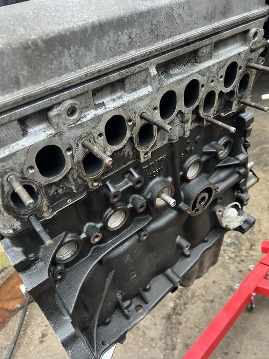 Двигун BJK 80 кВт Volkswagen Crafter 2006- 2011р