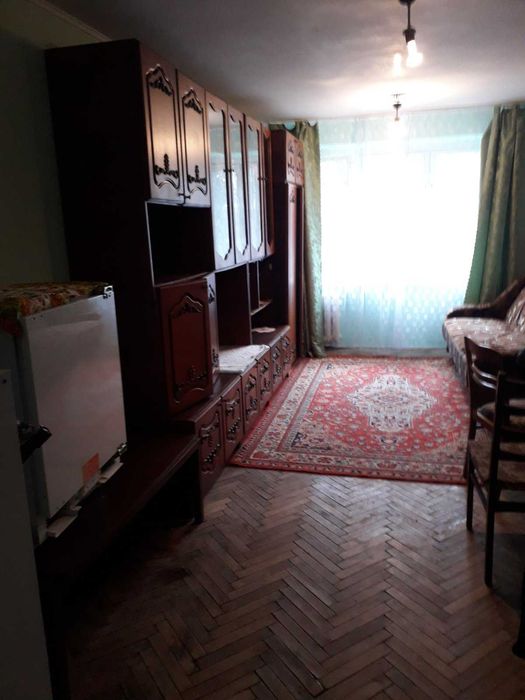 Оренда кімнати в гуртожитку вул Зелена