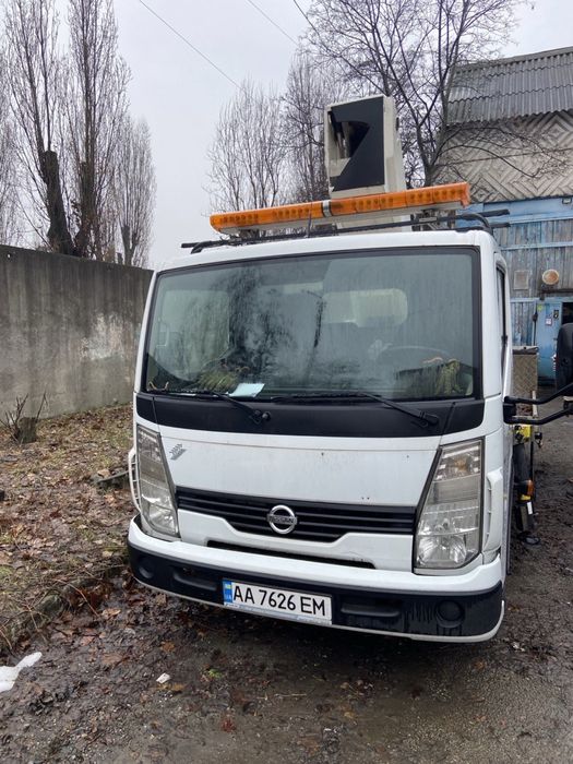 Вишка, Nissan Cabstar