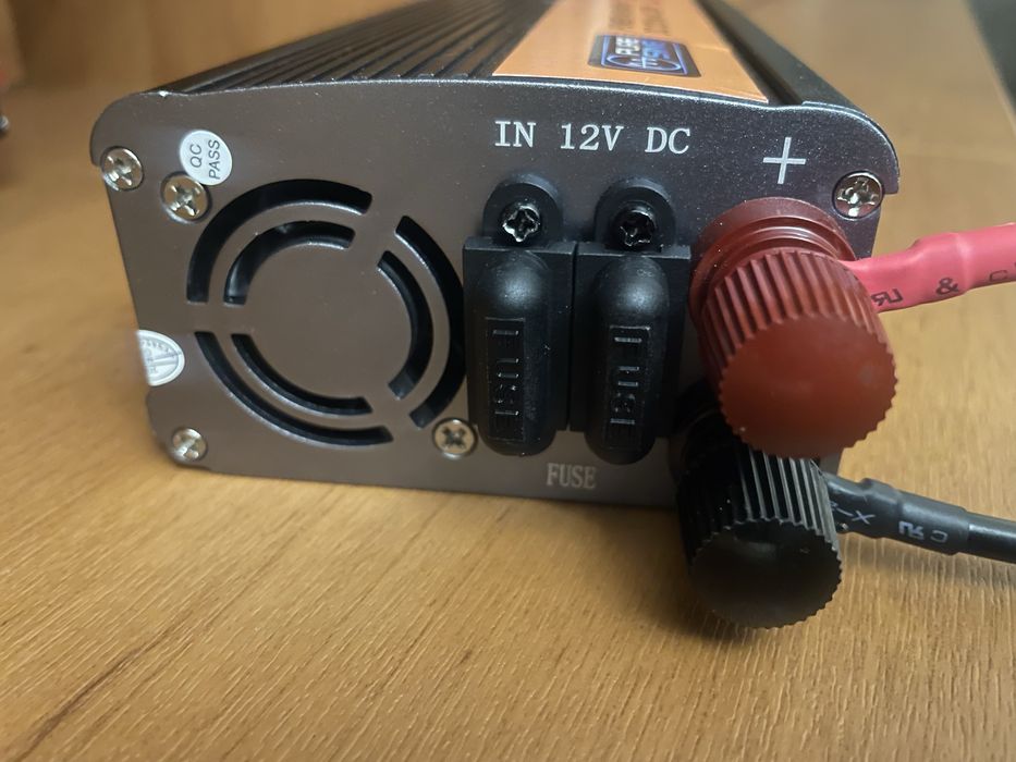 Інвертор на 2000 W