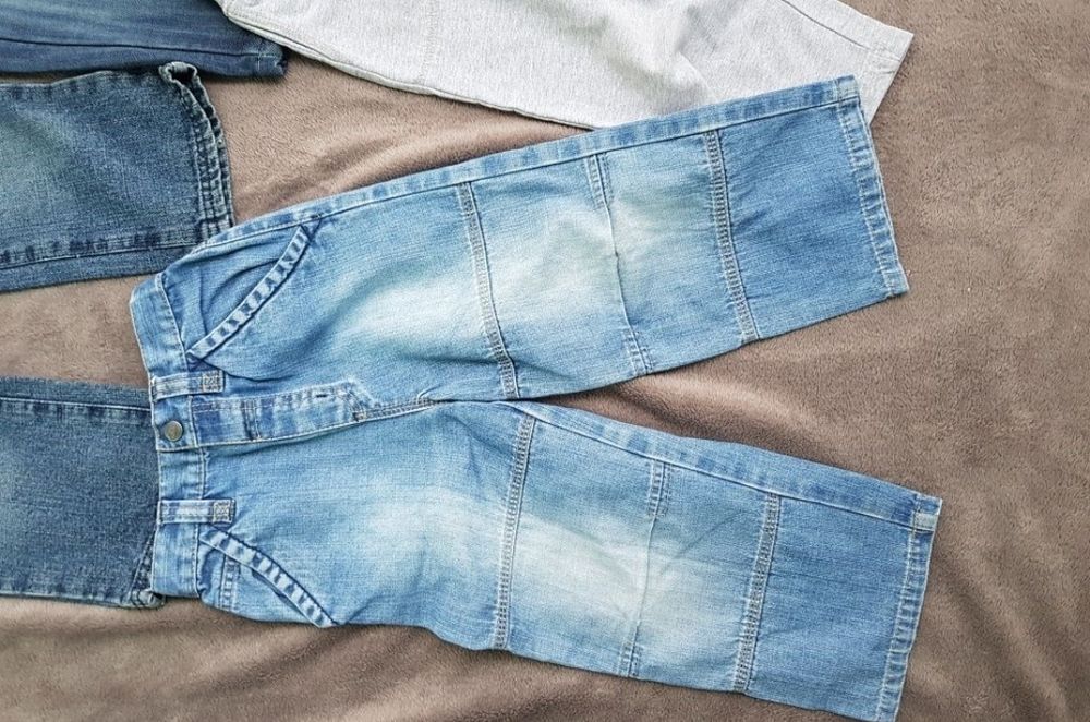 Spodnie jeansy dresy 98 jeansowe dresowe spodenki chłopięce