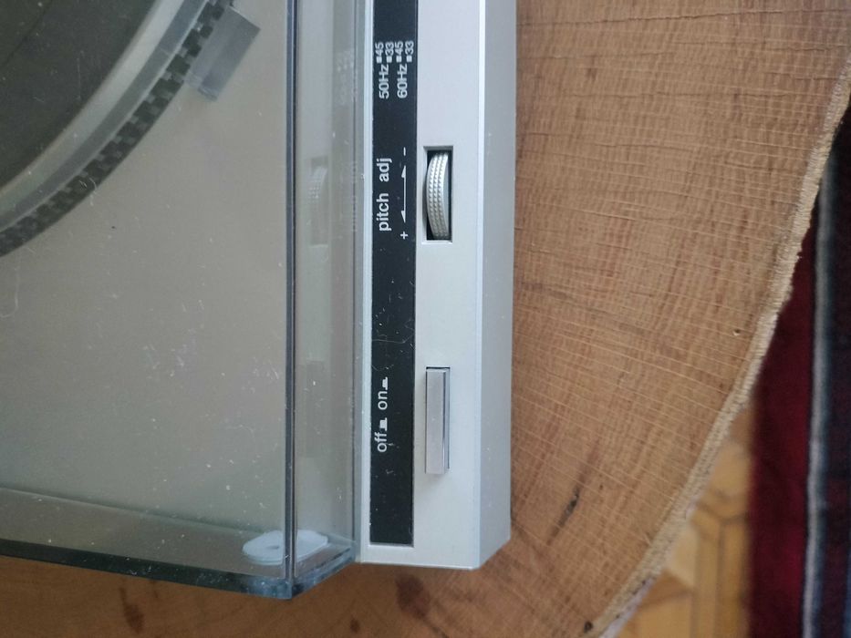 gramofon Technics SL-BL3