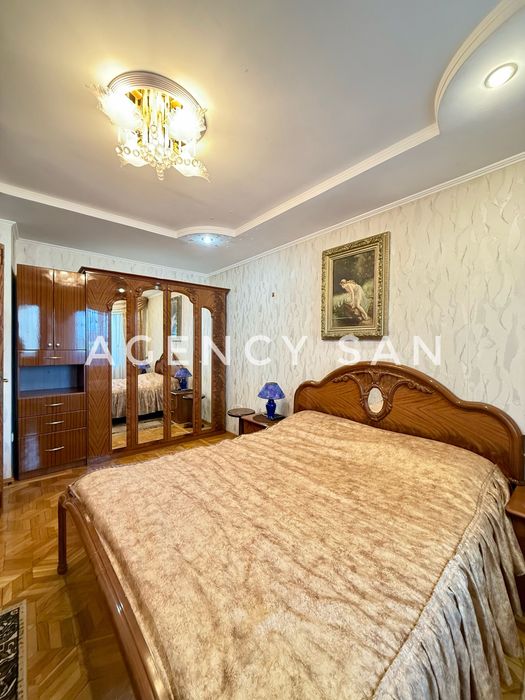 Сдаем 3-х квартиру в  Центре ул. Петропавловская