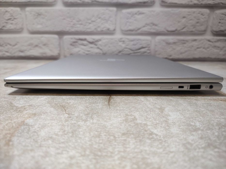 HP EliteBook 860 G10 IPS 16 Intel® Core™ i5-1335U 16GB DDR5 256GB SSD