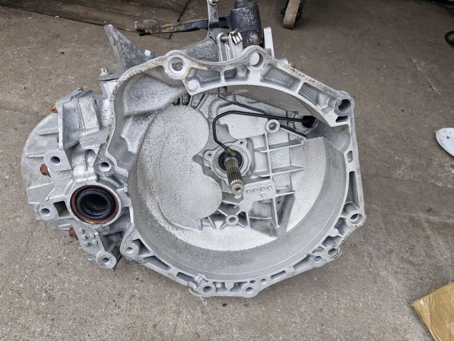 Skrzynia biegów opel 1.6t a16let astra zafira insignia