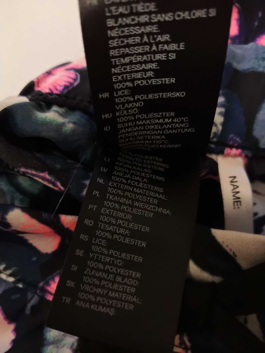 Брендовые лёгкие брючки H&M на 2-3 года.