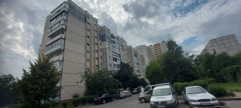 Продаж 2-кiм. квартира в м. Вишневе по вул. Пiвденна
