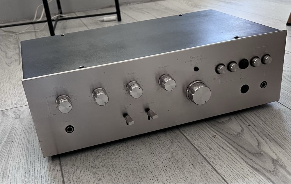 Wzmacniacz Sansui Au-2200