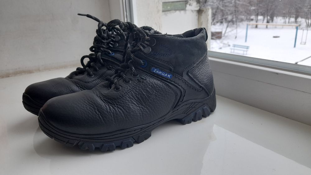 Зимові чобітки ботінки