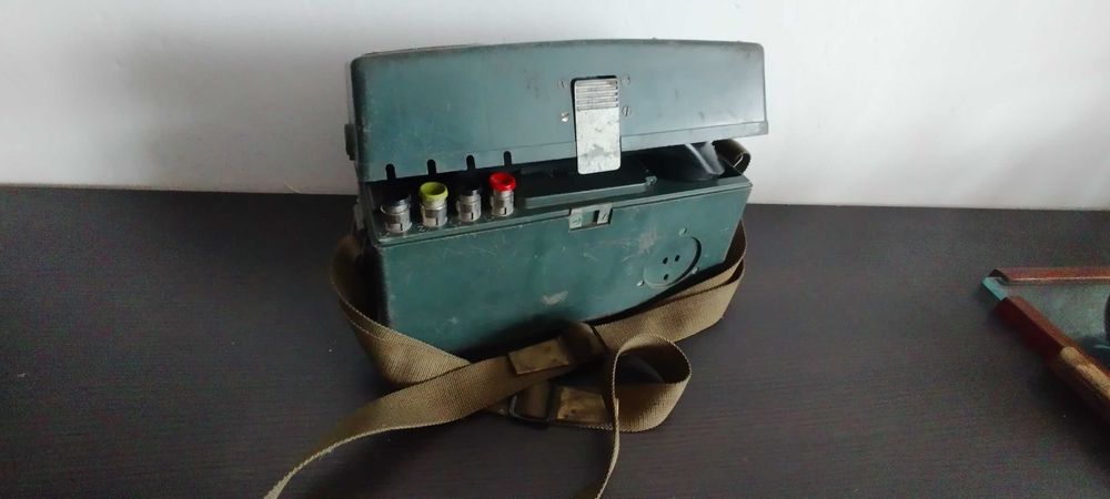 Aparat telefoniczny telefon polowy  AP-82/MB-CB