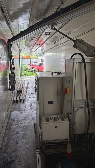 Maszyna do przetwarzania systemów poliuretanowych