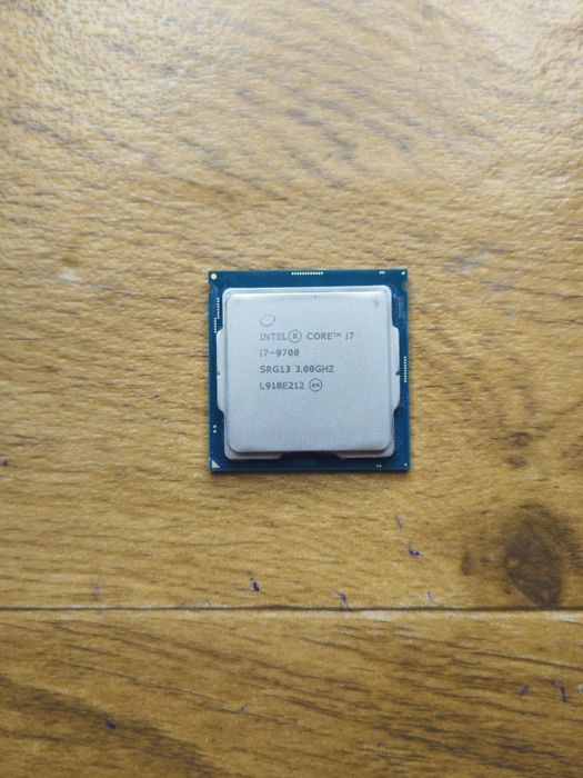 Процессор intel core i7 9700 8 ядер 4.7 ГГц частота идеал гарантия сокет 1151v2 9-е поколение интел