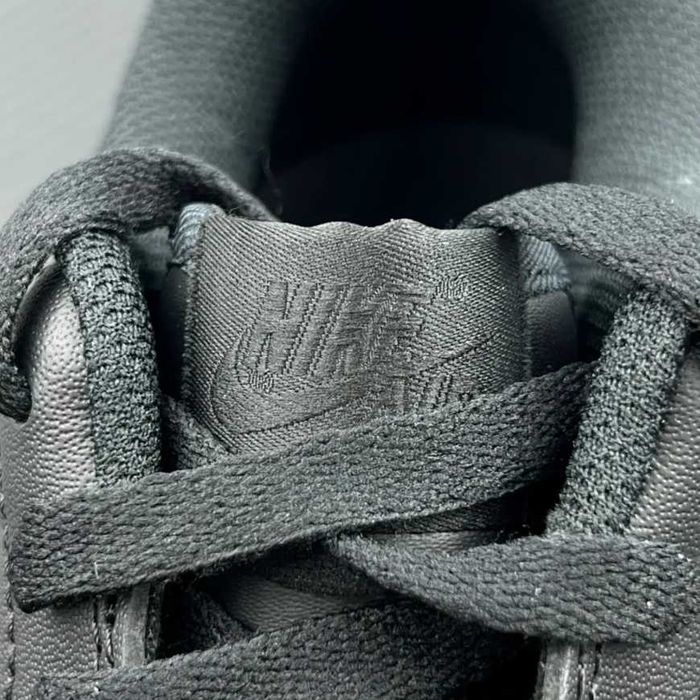 Nike Air Force 1 Low Czarny r.42.5