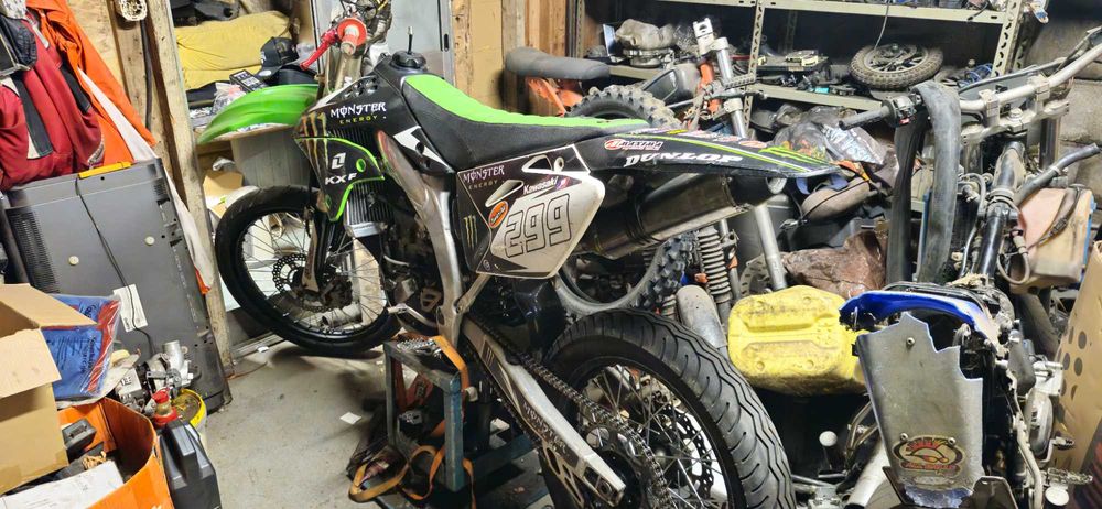 Vendo kawasaki kxf 450cc não matrículada