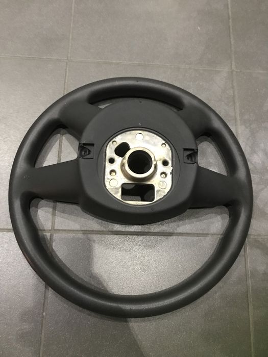 Kierownica audi a4 b8