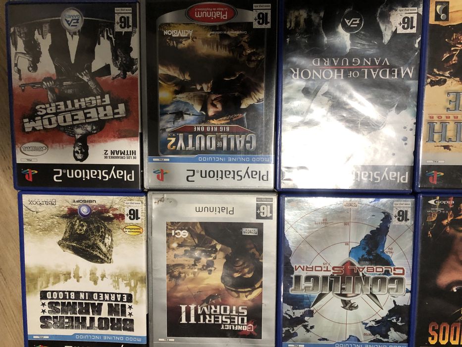 Vendo varios jogos de ps2 (tiro e guerra)
