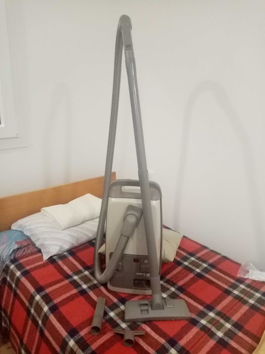 Aspirador AEG Vampyr 402