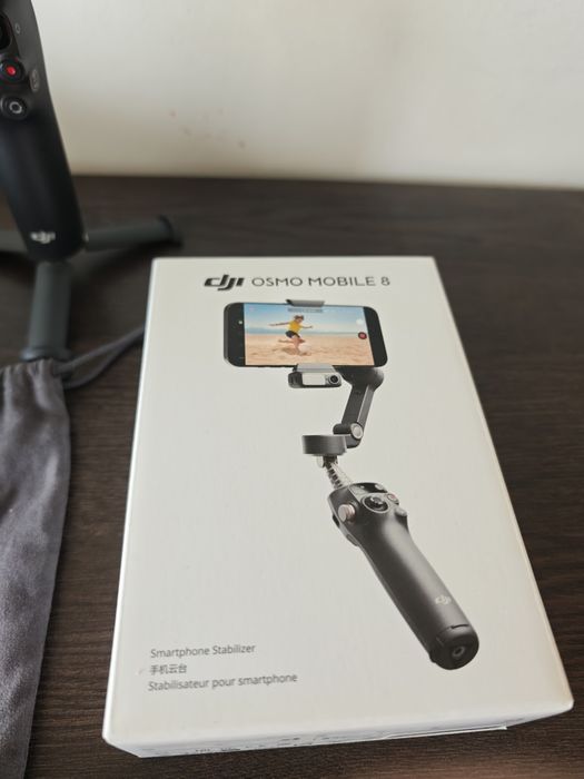 DJI Osmo Mobile 8 + Tracker — Como Novo, Garantia Ativa até 2026