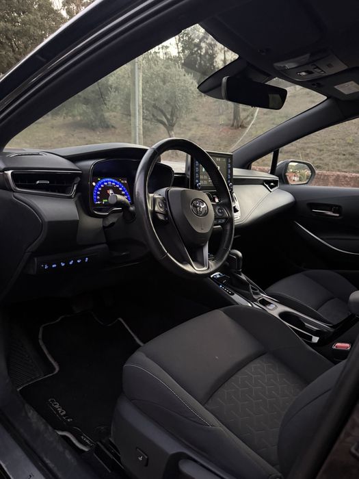 Toyota Corolla 1.8 Hybrid Team Deutschland 1.º Dono / Garantia 10 anos na marca / Full Extras — photo 5
