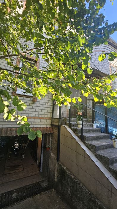 Продам будинок район Лелеківка