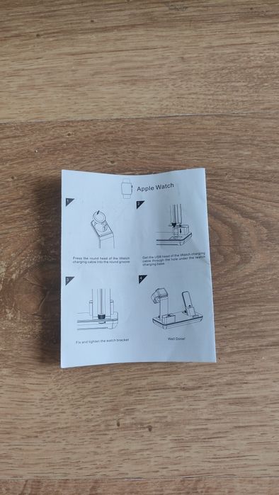 Multi Ładowarka 3 W 1 Apple 
Sprzęt sprawny technicznie.