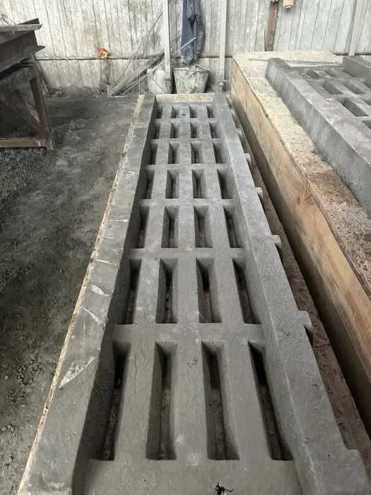 Бетонна Щільова Підлога для Сучасних Свиноферм Акція 800грн!!