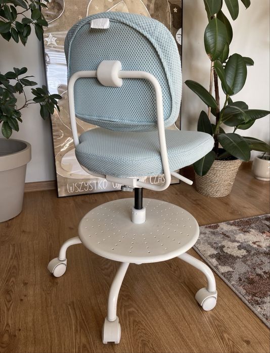 Fotel biurowy na kółkach Ikea Vimund