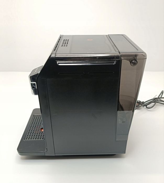 Ekspres ciśnieniowy do kawy automatyczny KRUPS EA8908 1450 W czarny