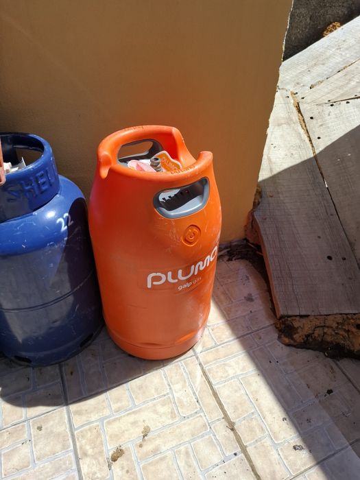 Barbeque a gas com botija