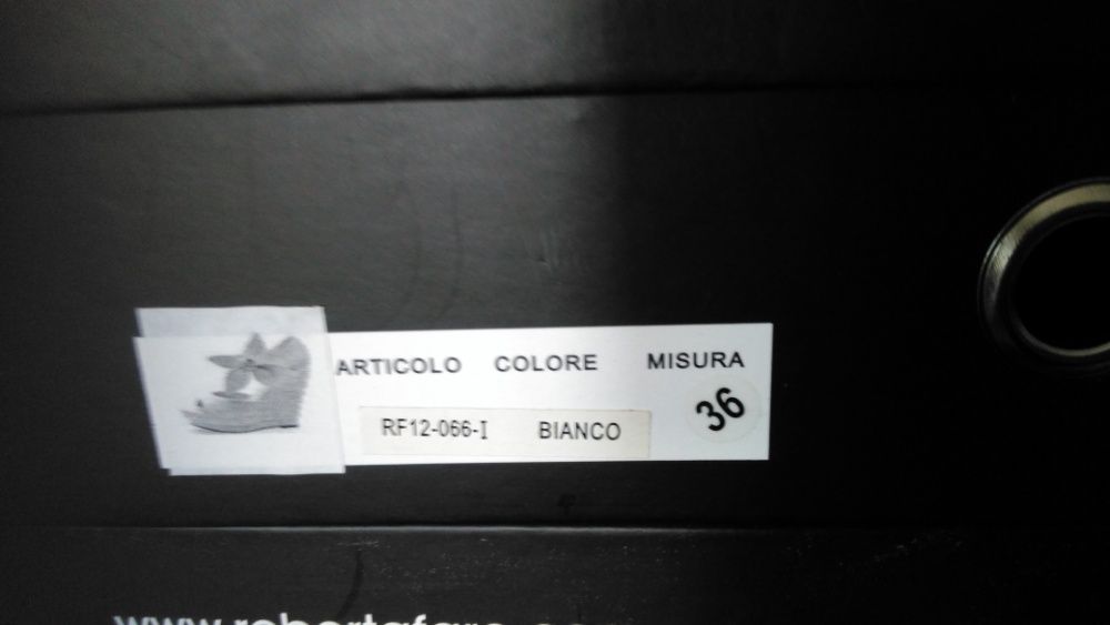 Sandália Roberta Farc