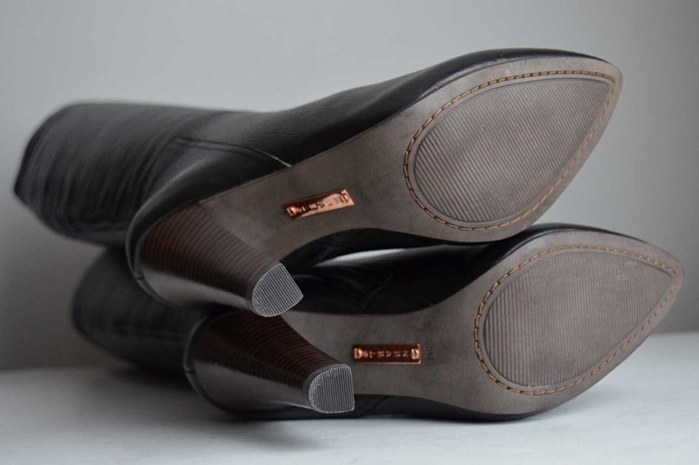 Z CHARAKTEREM wyższa cholewka kozaki Steve Madden 38,5