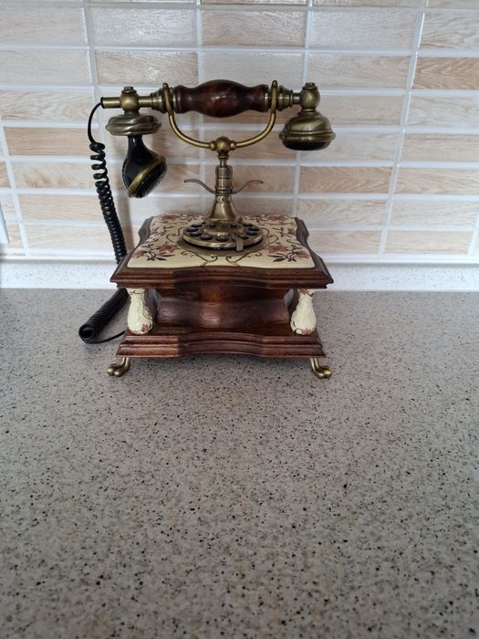 Ретро телефон "Оріон"