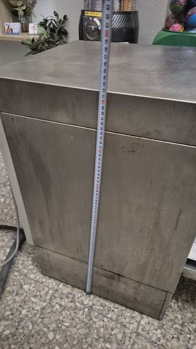Máquina lavar copos e chávenas